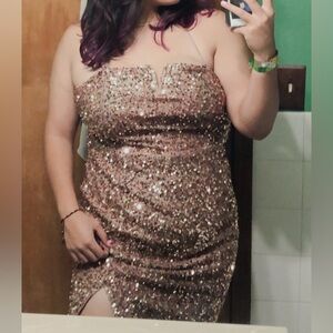 Wore once for homecoming dont really need it just sitting in closet